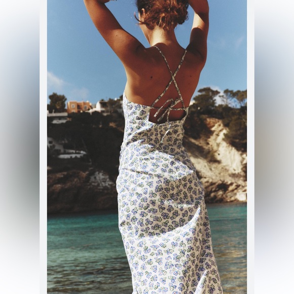Zara Blue and White Floral Midi Dress Size Large - Picture 4 of 14